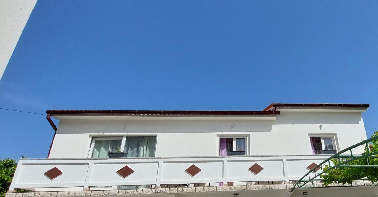 Apartman Sanja Kampor Dış mekan fotoğraf